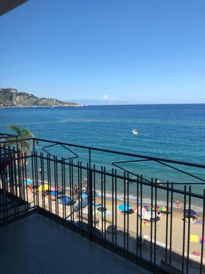 Apartmán La Mansarda Giardini Naxos Exteriér fotografie