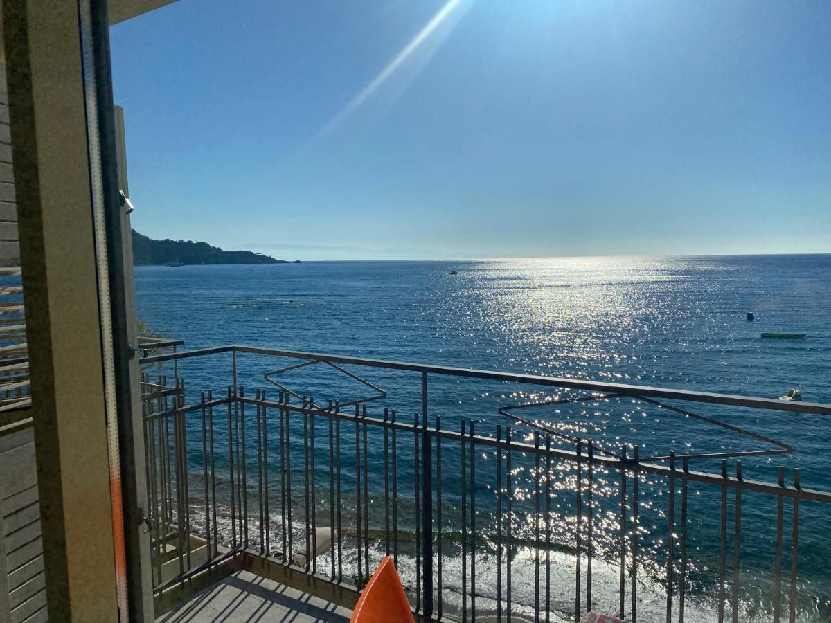 Apartmán La Mansarda Giardini Naxos Exteriér fotografie